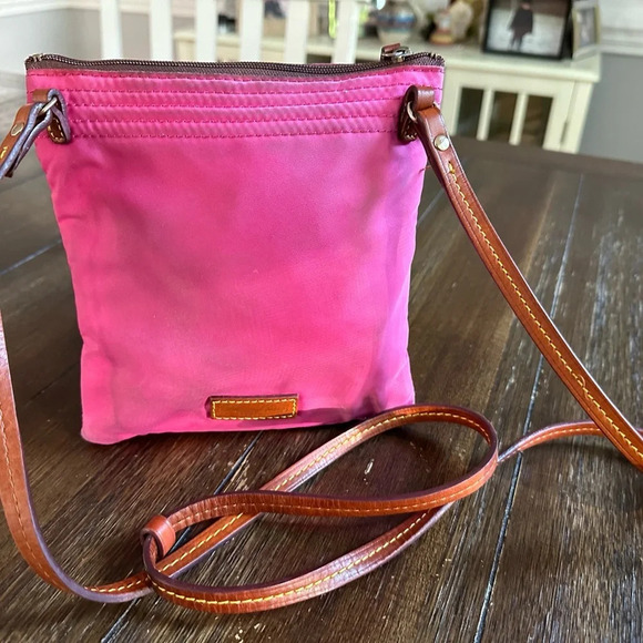 Dooney & Bourke cross body bag - Picture 2 of 12